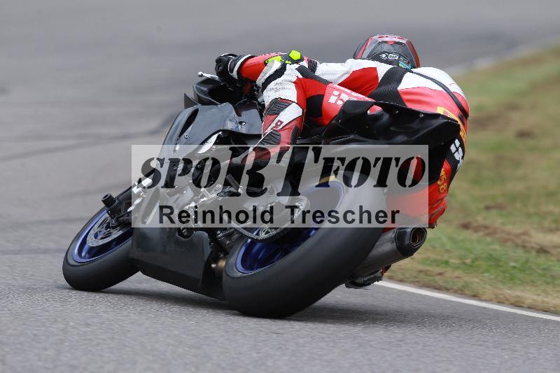 Archiv-2022/13 25.04.2022 Plüss Moto Sport ADR/Freies Fahren/32